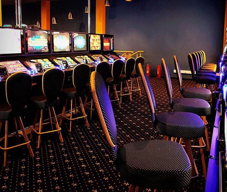 Magic Crystal Pokie Hall
