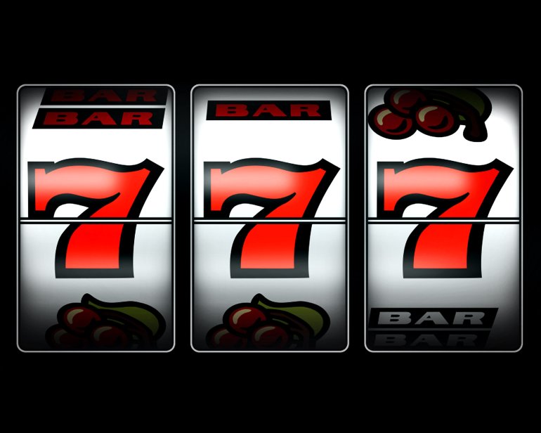 Three sevens on the slot machine