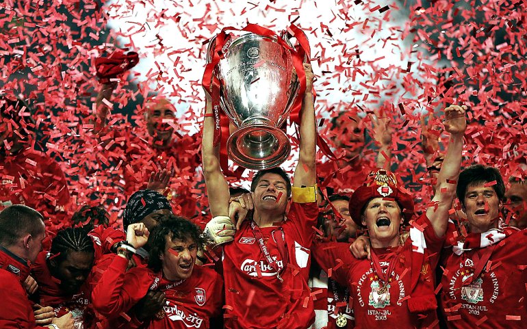 Liverpool team celebrating victory