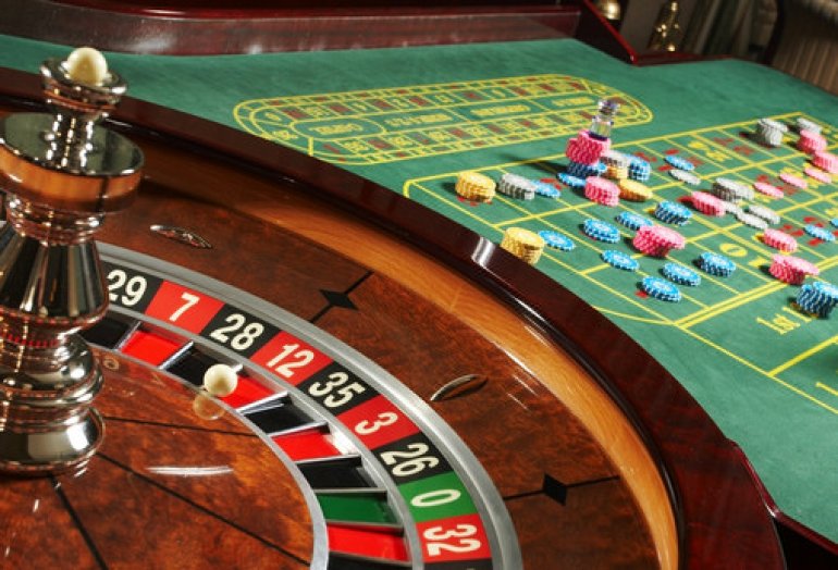 Roulette with the Table and Bets